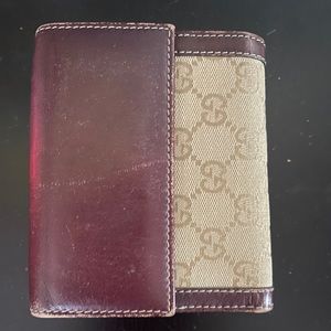 Authentic Gucci wallet